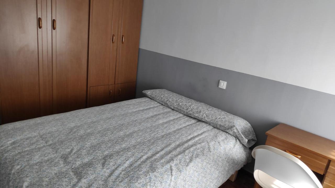 Appartamento Centro De Gijon A Seis Minutos De La Playa Esterno foto